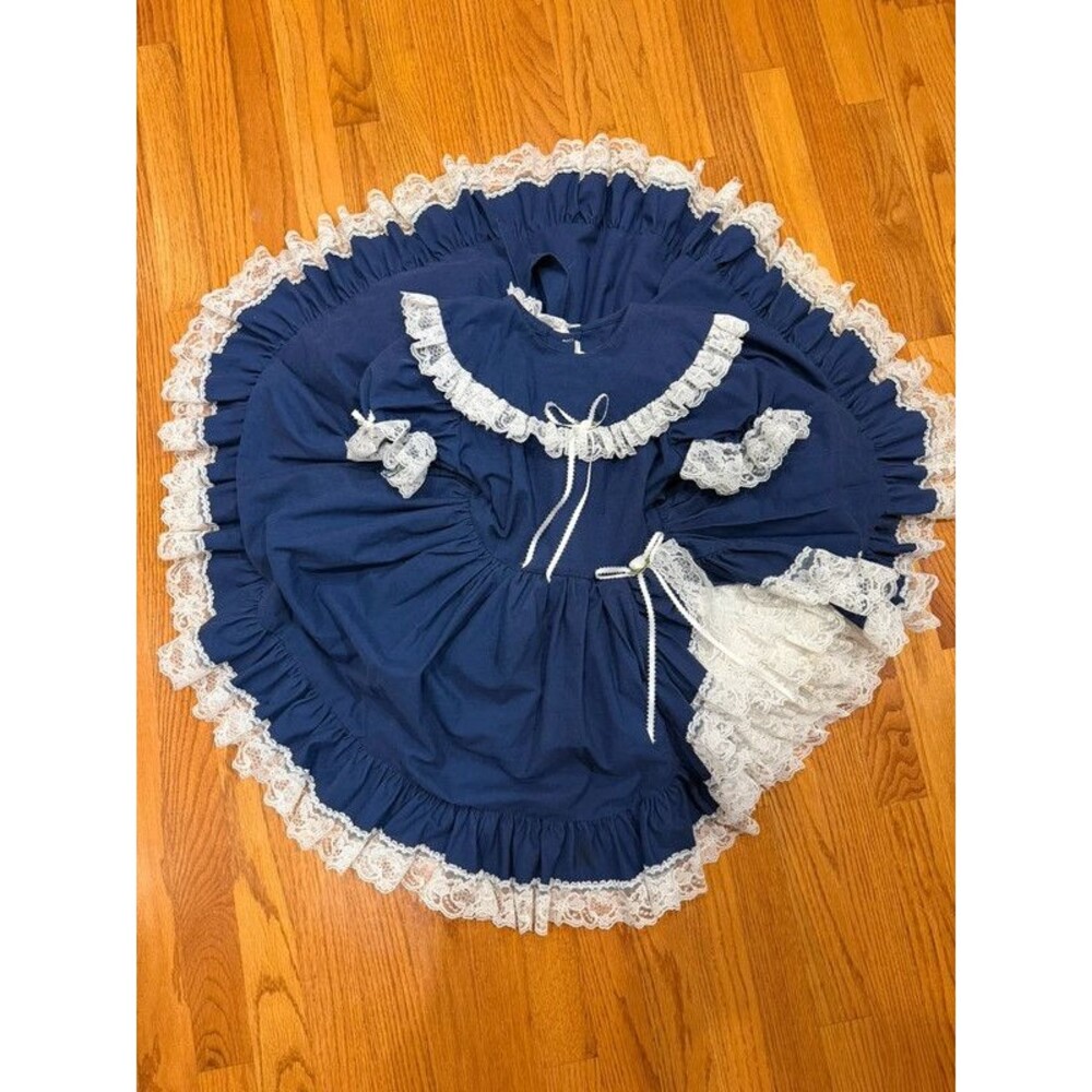 Nannaโs Treasures Girls Navy Blue & White Lace Ruffle Heirloom Dress Size 6